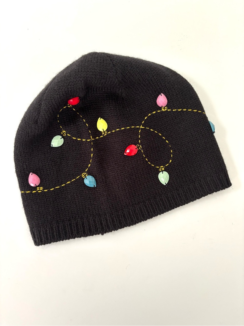 Kate Spade Outlet String Light Holiday Beanie NWT Black Embroidered Christmas